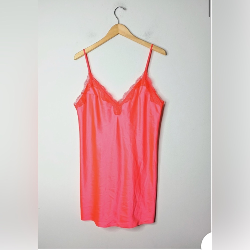 Victoria's Secret Large Pink Satin + Lace V-Neck Short Nightgown